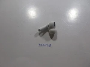 Apple AirPods Pro 1st generation A2084 Left Earbud only - White - Picture 1 of 6