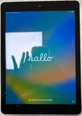 iPad 5 (2017) 9.7 WIFI+CELLULAIRE A1823 32GO GRIS SIDERAL - MDM - VITRE FISSURÉE - Photo 1/4