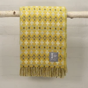Loom & Bobbin UK Made Wolldecke Welsh Tapestry / Fair Isle Design - Coltsfoot - Bild 1 von 8