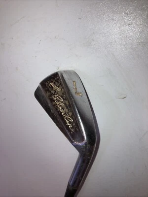 Mizuno Silver Cup 7 Iron - Image 1 of 4
