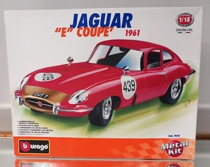 Bburago 1:18 1961 Jaguar E Coupe Kit BNIB - Picture 1 of 7