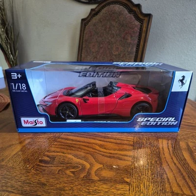 Coche modelo diecast Maisto Ferrari SF90 Spyder 1:18 Foto 1 de 4