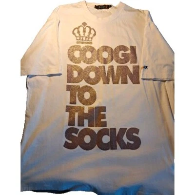 Camiseta Coogi "Down To The Socks" para hombre talla 3XL blanca y dorada  Foto 1 de 4