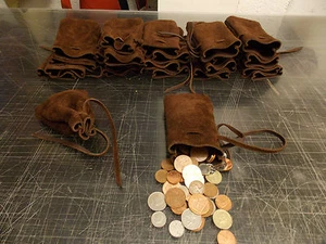 Medieval Larp Reenactment Brown Leather Heavy Duty DRAWSTRING MONEY POUCH BAG - Picture 1 of 4