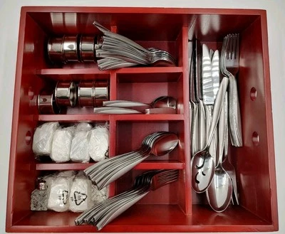 Oneida Camlynn Frosted Stainless Flatware 77 Pc Spoons, Forks, Knives, Serve Pcs - Image 1 of 4