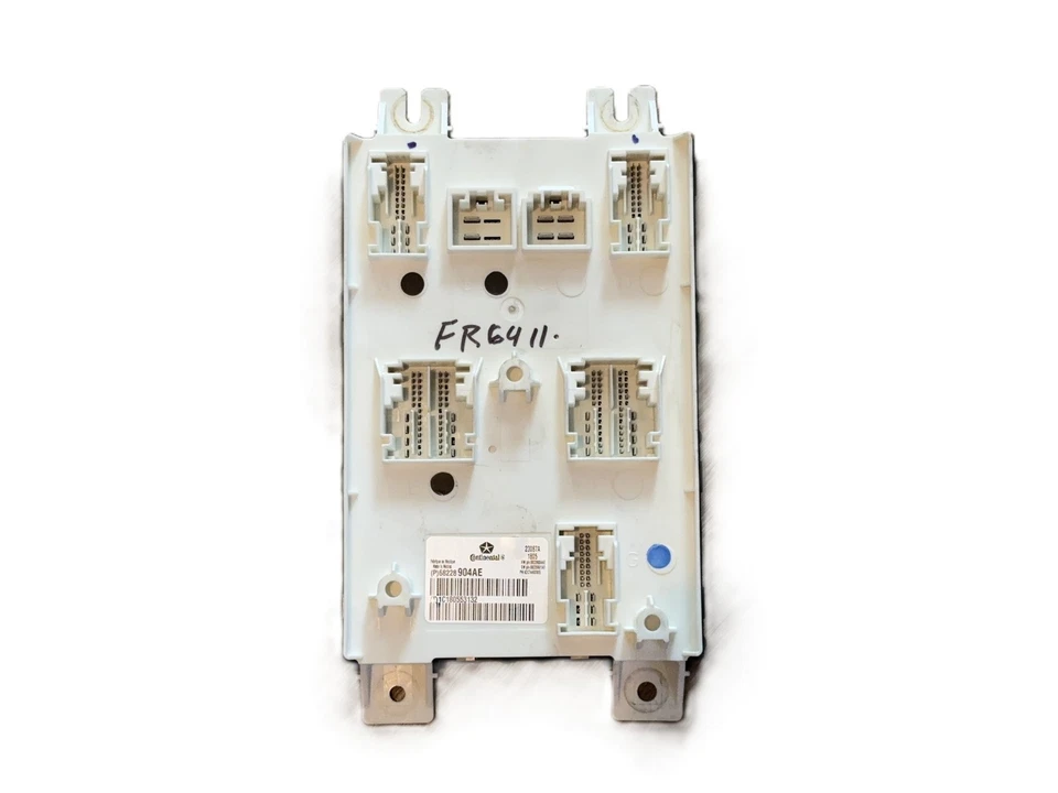 Módulo de control de carrocería, BCM, 2015 Ram 1500 2500 3500 68228904AE requiere reprogramación Foto 1 de 4