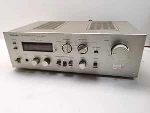 Technics Amplifier SU-V4 Vintage 1980 spares repair - Picture 1 of 5