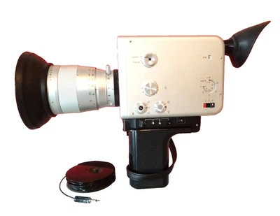 Diseño Vintage / Marrón Nizo S800. Cámara de cine Super 8 y estuche / Foto 1 de 4