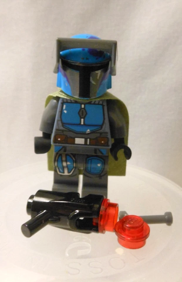 LEGO 75627 Star Wars Mandalorian Tribe Warrior sw1080 MINI FIGURE Dark Azure - Image 1 of 1