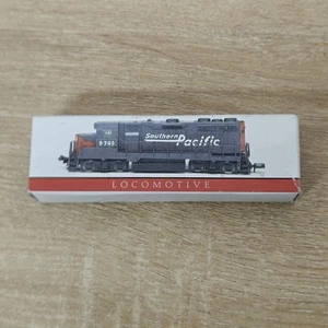 Southern Pacific #9725 Diesel Locomotive w/ Box (High Speed Metal Prod.) N Scale - Picture 1 of 6