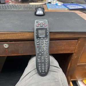 Genuine Logitech Harmony 700 Universal Programmable Remote Control - Picture 1 of 1
