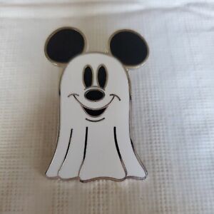 Disney Pin Mickey Mouse Ghost Costume Happy Halloween 2007 Pin Trading