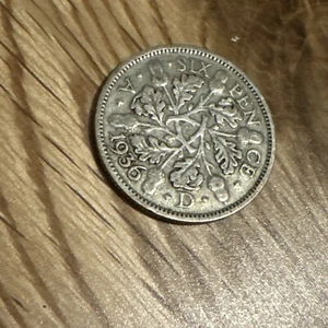 SIXPENCE GEORGE V SILVER COIN YEAR 1936 - Picture 1 of 4