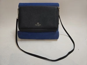 Kate Spade Crossbody Bag Purse Black Chain Accent - Picture 1 of 12