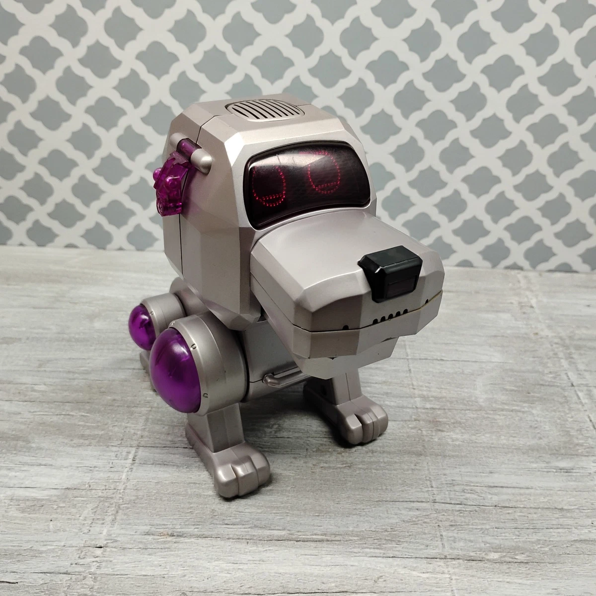 SEGA Collectors & Hobbyists Electronic, Battery & Wind-Up Toys for