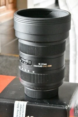Sigma 12-24 mm F4.5_5.6 DG EX Full Frame Nikon Fit Zoom - Image 1 of 3