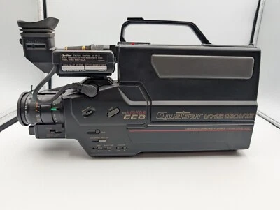 Vintage 1987 Quasar VM33 VHS Cam Recorder Camera 8x CCD, No Battery - Image 1 of 4
