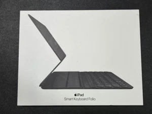 Klawiatura Apple Smart Folio do 12,9-calowego iPada Pro 3., 4., 5. i 6. generacji czarna - Zdjęcie 1 z 6