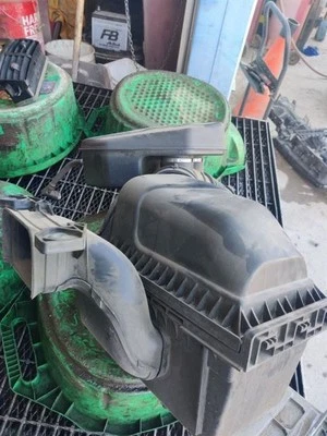 CAJA FILTRO AIRE FORD EDGE 2011-2014 Foto 1 de 4