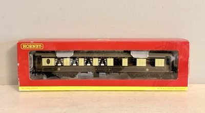 Hornby R4384 12 Wheel Pullman 1st Class Kitchen Car Coach Monaco Pullman Livery - Image 1 of 2