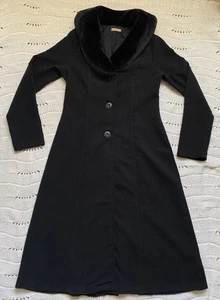 Twenty-One langer schwarzer Erbsenkleid Mantel Kunstfell Schalkragen Vintage inspiriert Small - Bild 1 von 18
