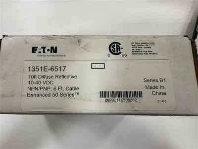 Eaton 1351E-6517 Photoelectric Sensor & 6150E-6501 Mounting Bracket *NEW* - Image 1 of 2