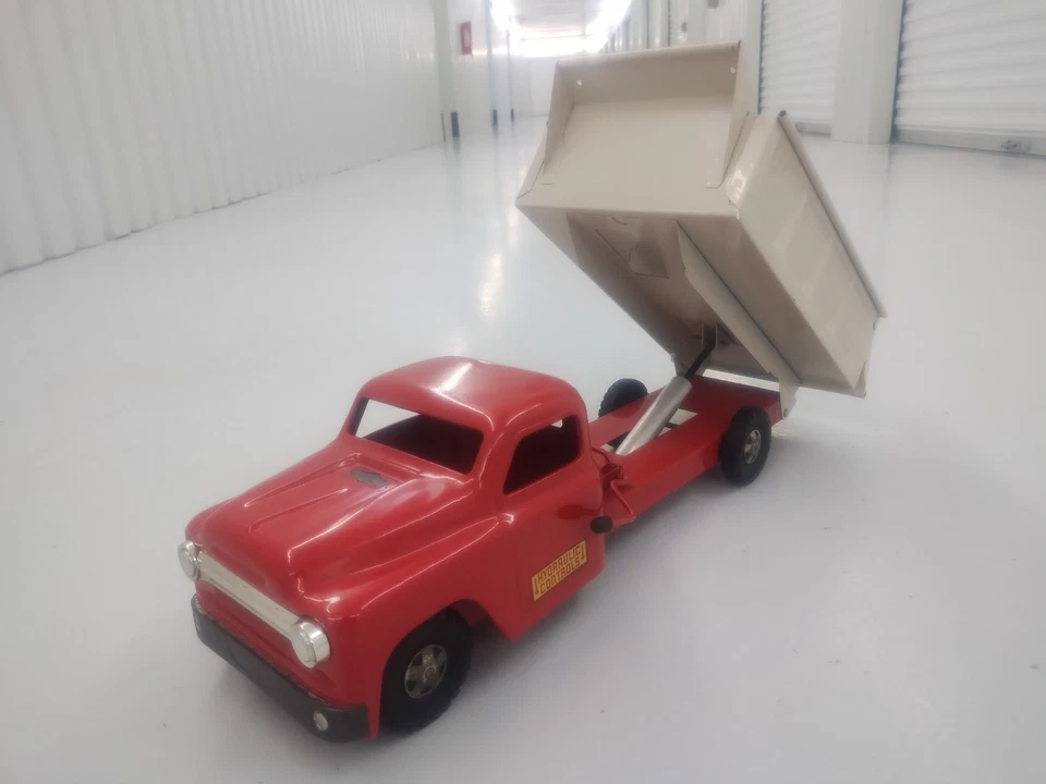 Camión de volteo hidráulico Structo años 50 nuevo de lote 21" grande - casi como nuevo Foto 1 de 4