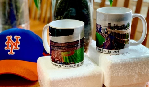 NEW YORK METS SHEA STADIUM / CITI FIELD COFFEE MUG-PANORAMA OF LAST SHEA GAME!!! Cover