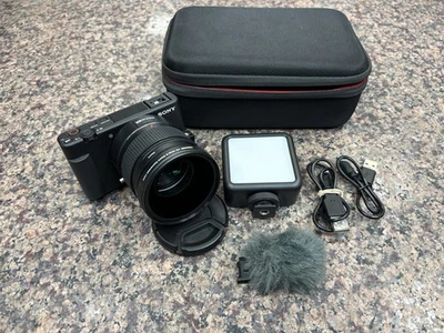 Sony ZV-1 Digital Compact Vlogging Camera W/EXTRAS- Black - Image 1 of 4
