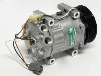 适用于 1992 - 1996 年福特 CF7000 空调压缩机 75468DJ 1993 1994 1995 — 第 1/2 张图片