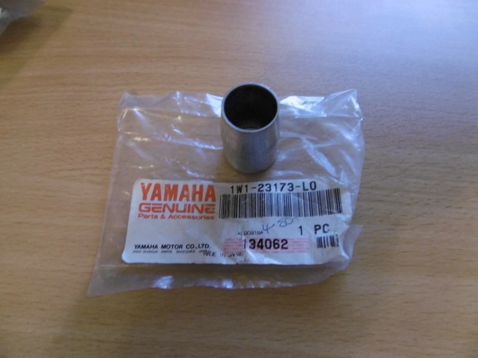YAMAHA ORIGINAL NOS GABEL KEGELSPINDEL 1W1-23173-L0 DT IT SR TY XJ XT XV - Bild 1 von 1