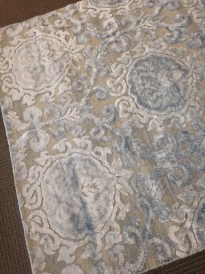 Transitional Silk/ /wool Tibetan Area Rug damask Real Woven 4' X  6'  New  - Image 1 of 4