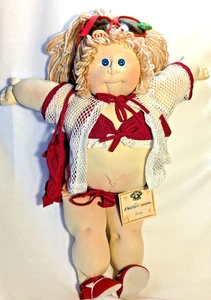 RARO Rubio Verano Traje de Baño Gafas de Sol Cabbage Patch Niño Soleado Suave Escultura Muñeca - Imagen 1 de 15