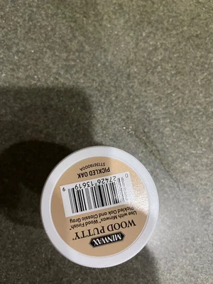 Wood filler putty by minwax - Image 1 of 4