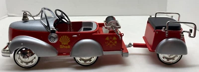 CROWN PREMIUMS SHELL OIL / 1940 GENDRON PIONEER FIRE PUMPER & TRAILER PEDAL CAR - Image 1 of 4