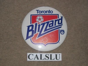 VINTAGE 1979 - 1984 TORONTO BLIZZARD ☆RARE☆ 6" NASL SOCCER PIN BUTTON - Picture 1 of 1