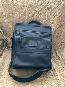 tumi mini Briefcase Black - Afbeelding 1 van 21