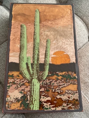 Houston Llew Spiritile, E-007 Saguaro - Azulejo exclusivo de Arizona Foto 1 de 4