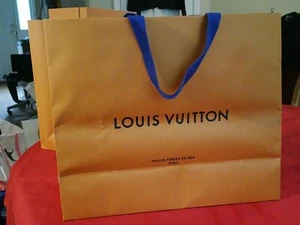 Borsa shopping media Louis Vuitton 15,75” x 6,25” x 13,25” - Foto 1 di 5