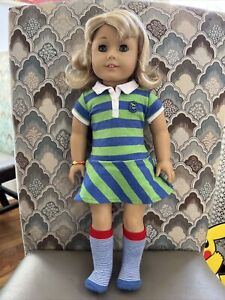 American Girl Doll Lanie Holland 2010 Doll Of The Year and Retired