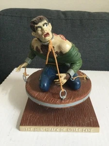 AURORA 1963 MODEL KIT HUNCHBACK OF NOTRE DAME BUILT AND HAND PAINTED - Picture 1 of 5