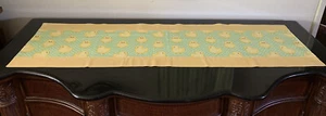 Ostern Tischläufer Schal Neu Handarbeit 42" x 12,5" Wohnkultur Küken Gelb - Bild 1 von 4