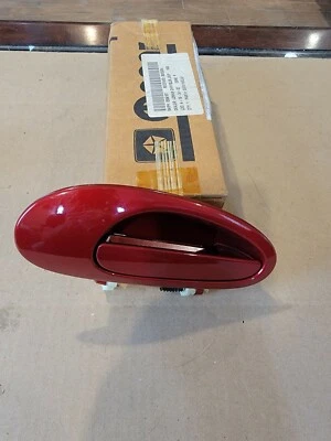 Manija de puerta exterior trasera Chrysler Sebring NOS, lado izquierdo rojo (2001 - 2006) Foto 1 de 3