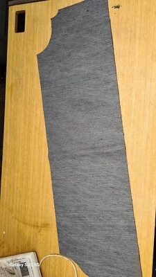 SUZUKI JIMNY TALLA 5 2019 - ALFOMBRA MALETERO PARA COCHES CON ASIENTOS TRASEROS Foto 1 de 2