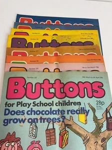 8 x Buttons For Play School Children Vintage Comics Bundle 1984 1986 Morph M6 - Picture 1 of 3