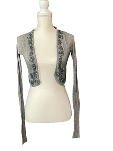 Abercrombie & Fitch Langarm, vorne offen, verzierter Achselzucken Medium - Bild 1 von 8