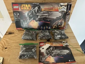 Complete set with *NO MINIFIGURES* LEGO Star Wars: The Sith infiltrator (75096) - Picture 1 of 11