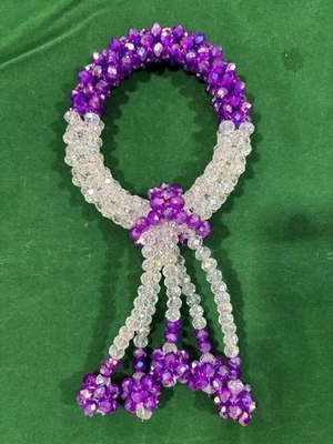 Cristal Púrpura y Blanco Flores Artificiales Corona Tailandesa Belleza Decoración del Hogar Foto 1 de 4