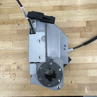 OE Door Lock Mechanism Front Right, Shielded, RHD, Ford Transit Mk 8 14- 2425730 - Image 1 of 4