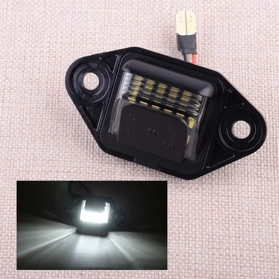 Conjunto de lámpara de luz de matrícula LED trasera apto para Ford E150 E250 E350 E450 E550 Foto 1 de 4